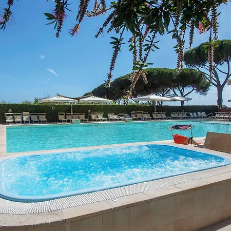Resort Capalbio Ośrodek wypoczynkowy Capalbio