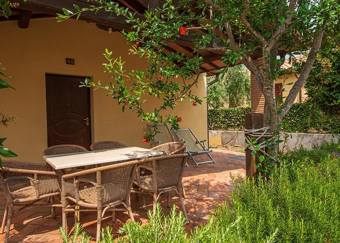 Resort Capalbio 3* كابالبيو