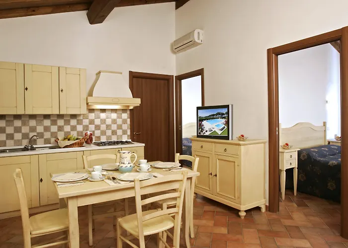 منتجع Resort Capalbio كابالبيو